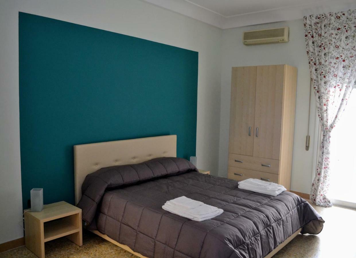 Le Sirene Hotel Наполи Екстериор снимка
