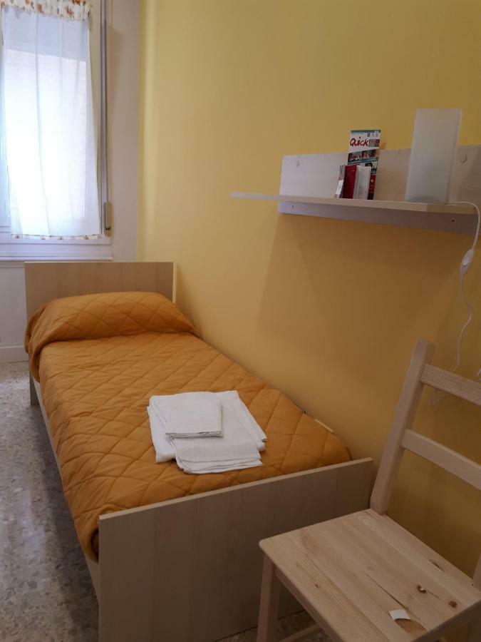 Le Sirene Hotel Наполи Екстериор снимка